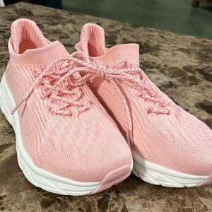 DOBOLIN Pink Running Sneakers Size 6.5